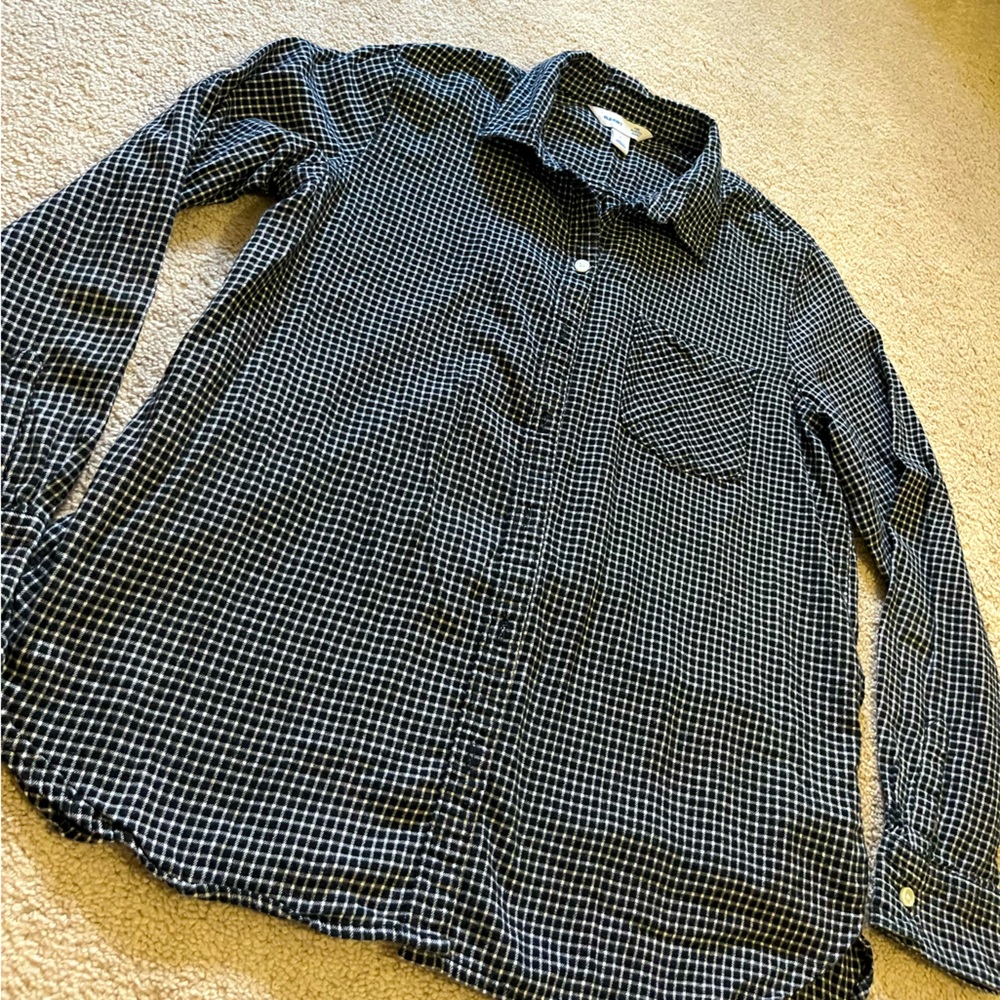 Black and White Flannel‼️